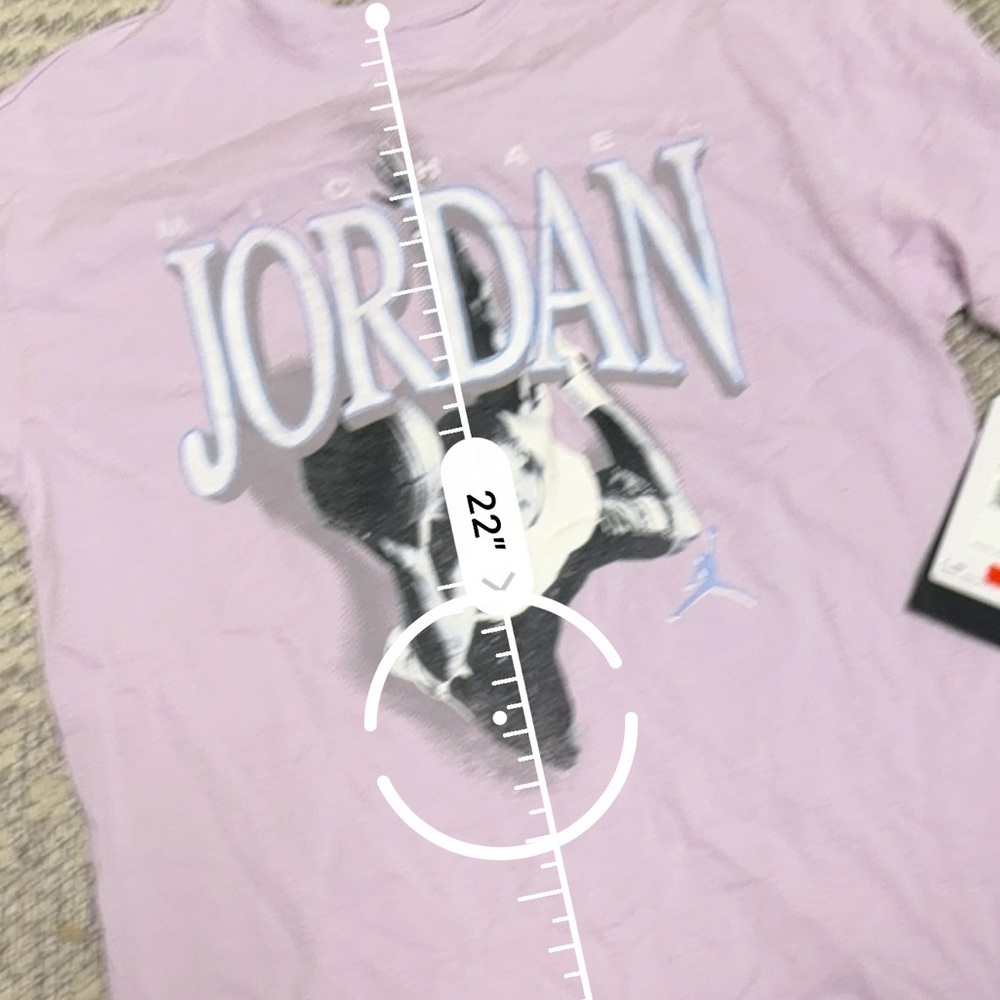 Jordan Kids' Lavender Graphic Tee - Picture 2 of 3